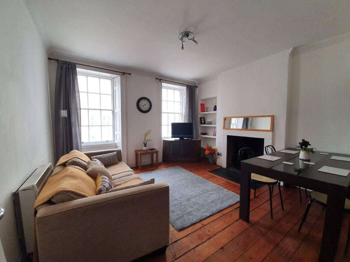 Lovely 2 Bedroom Flat In The Heart Of The City Эдинбург Экстерьер фото